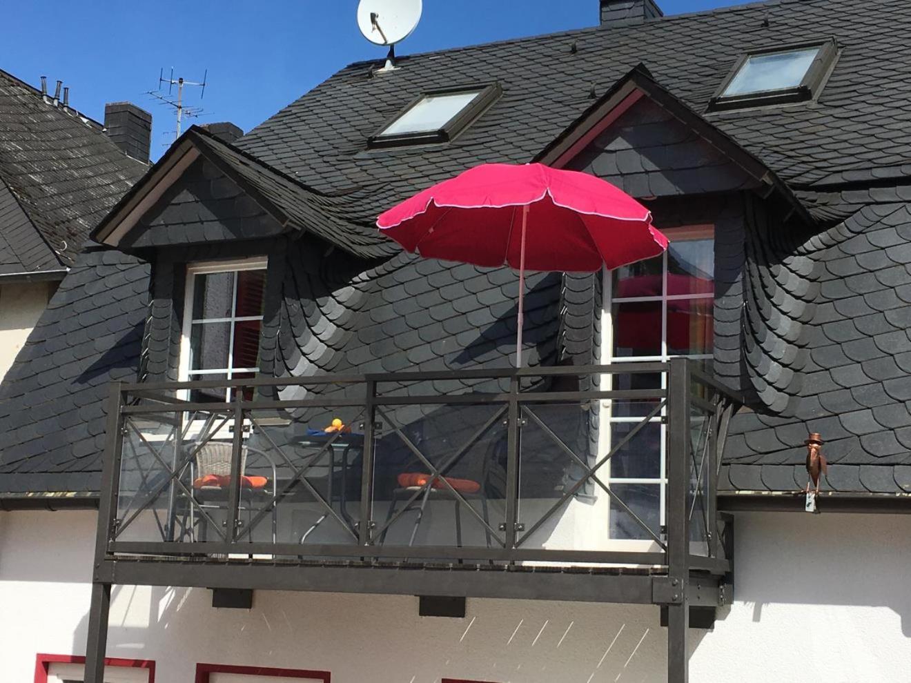 Mosel Ferienhaus Reblaus Zell an der Mosel Exterior photo